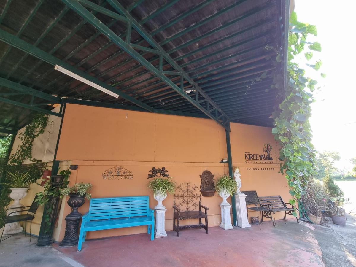 Kireeya Villa Фетчабури Екстериор снимка