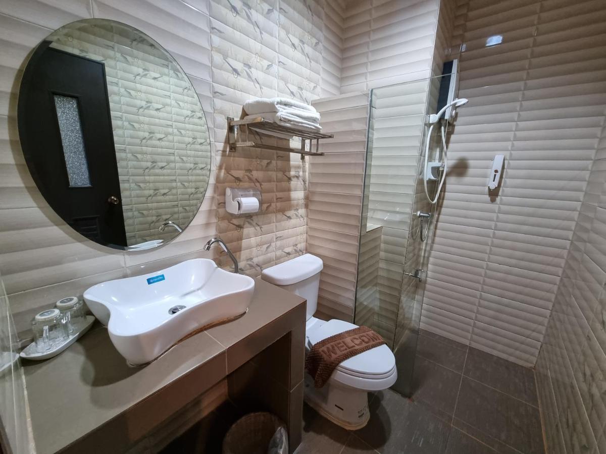 Kireeya Villa Фетчабури Екстериор снимка