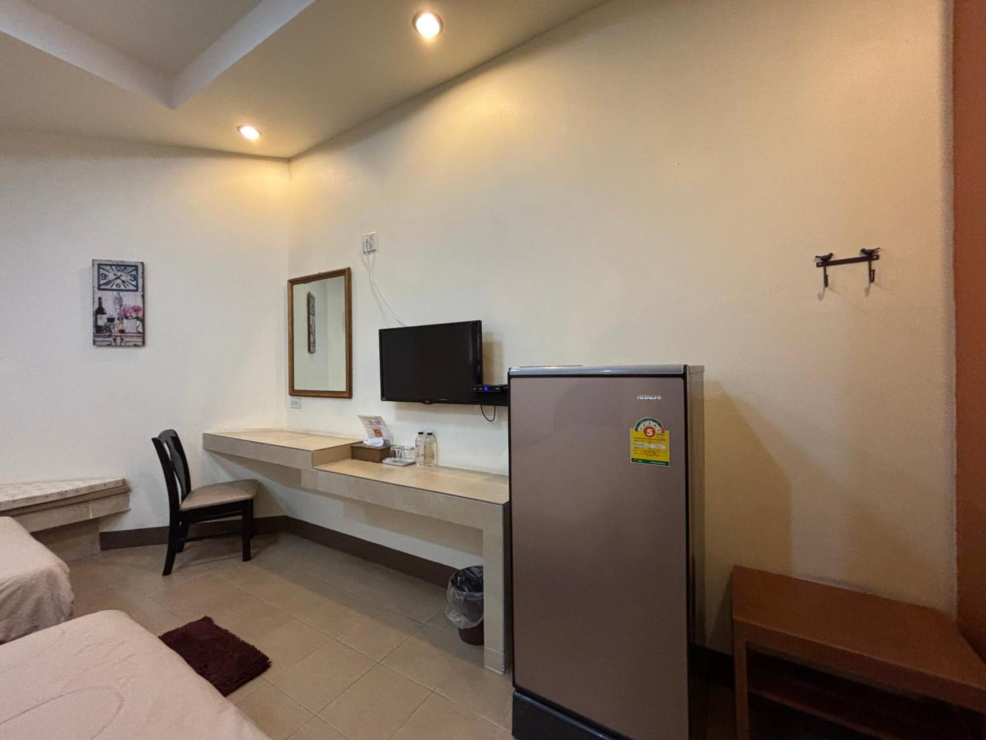 Kireeya Villa Фетчабури Екстериор снимка